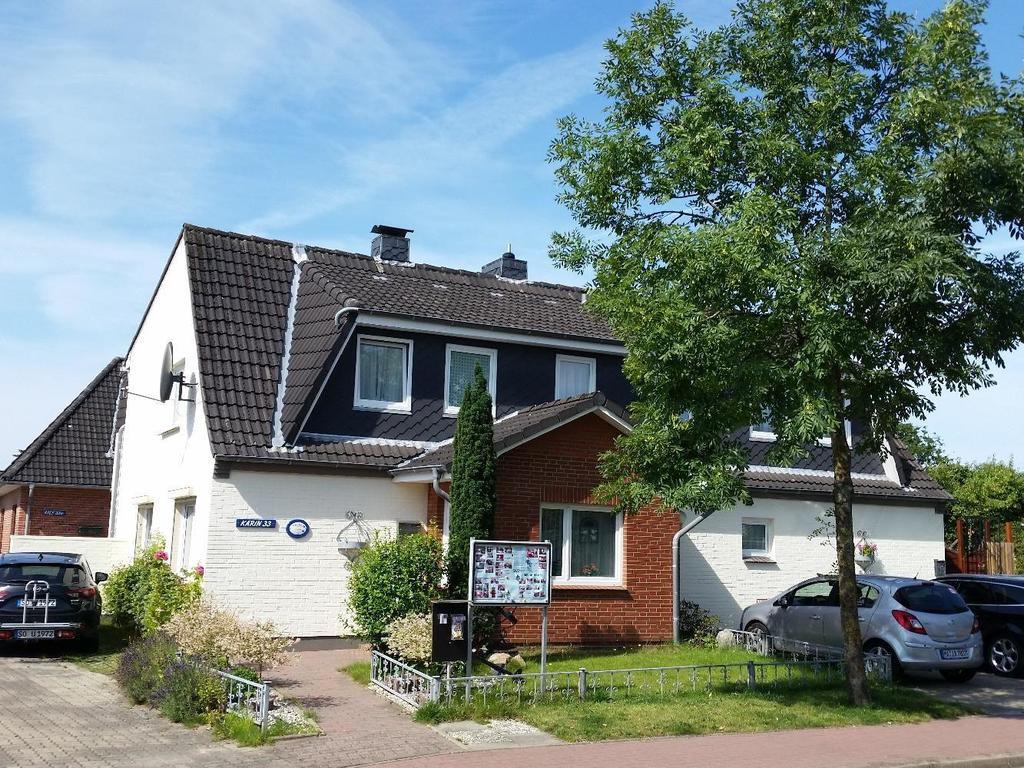 Haus-Karin-Ferienwohnung-2 บือซุม ภายนอก รูปภาพ